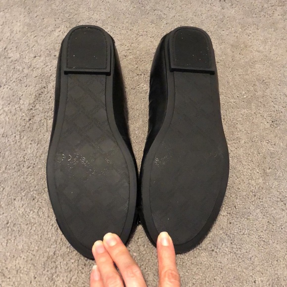 Vionic - Picture 5 of 7